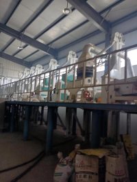 日产20吨小黄米碾米成套设备